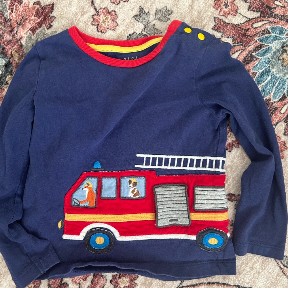 Baby Boden fire truck lift the flap shirt 3-4 years